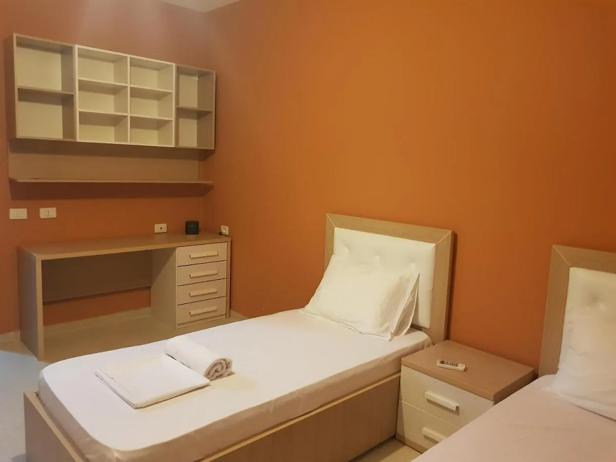 Flori Beach Apartment Vlore
