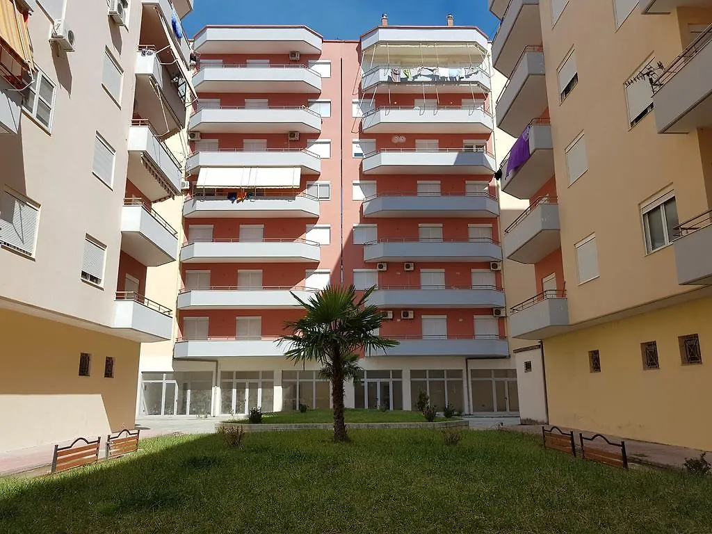 Flori Beach Apartment Vlore