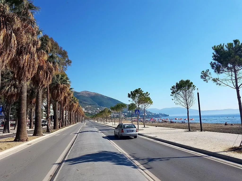 Flori Beach Apartment Vlore