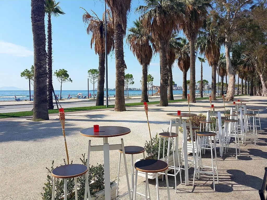 Flori Beach Apartment Vlore