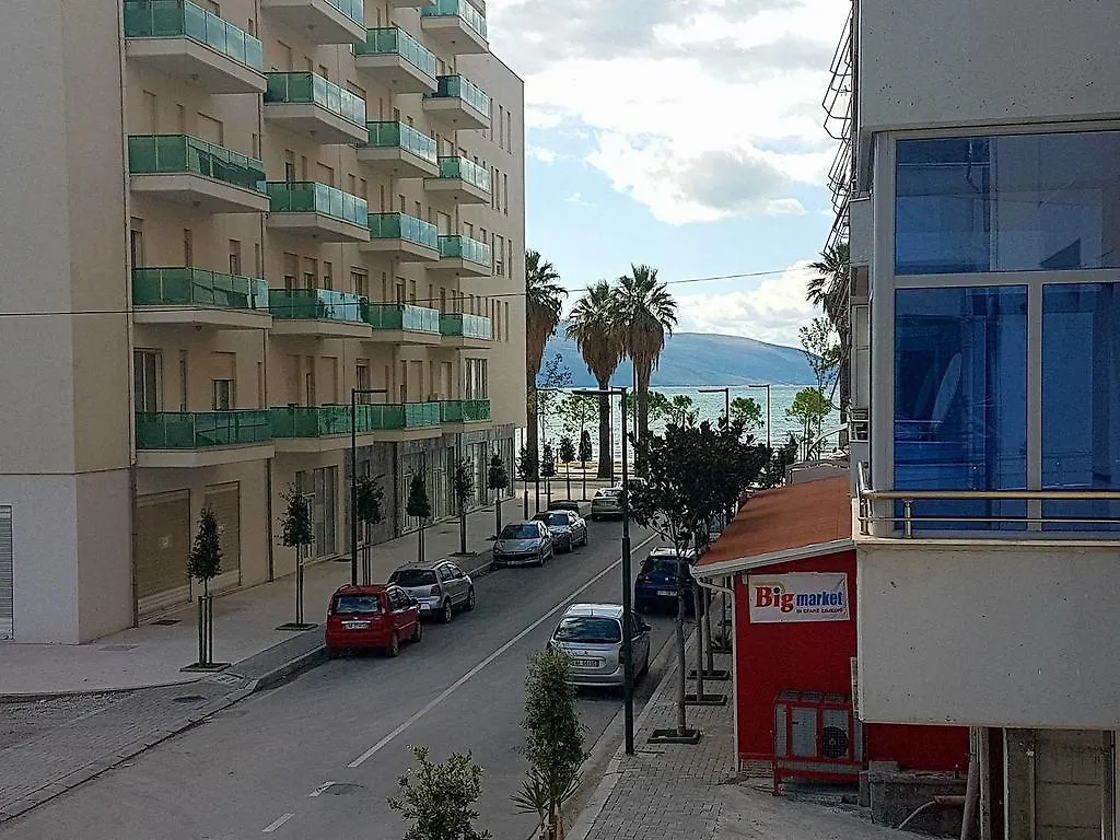 Flori Beach Apartment Vlore