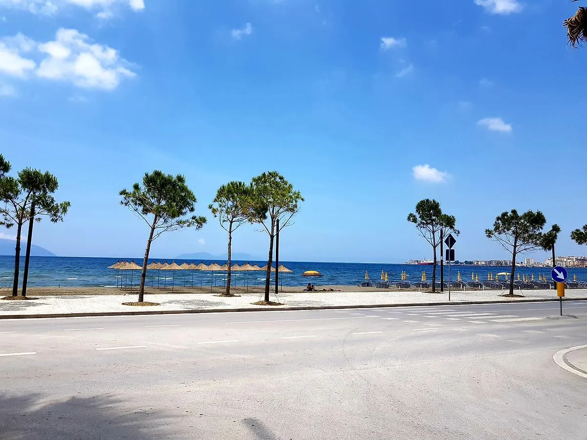 Flori Beach Apartment Vlore